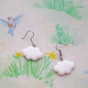 🌙Seeing Clouds Puff Earrings ☁️🌥⛅